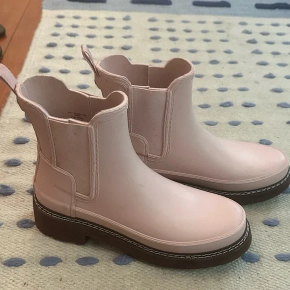 Hunter Refined Chelsea Boots - Picture 3 of 10